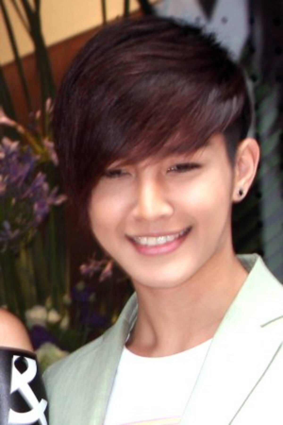 華流 ソロアルバムが好評の飛輪海アーロン 中国で人気爆発 11年6月24日 エキサイトニュース