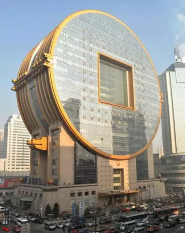 世界的に醜い“銭ゲバ”ビルに専門家「議論は成功の証拠」＝瀋陽