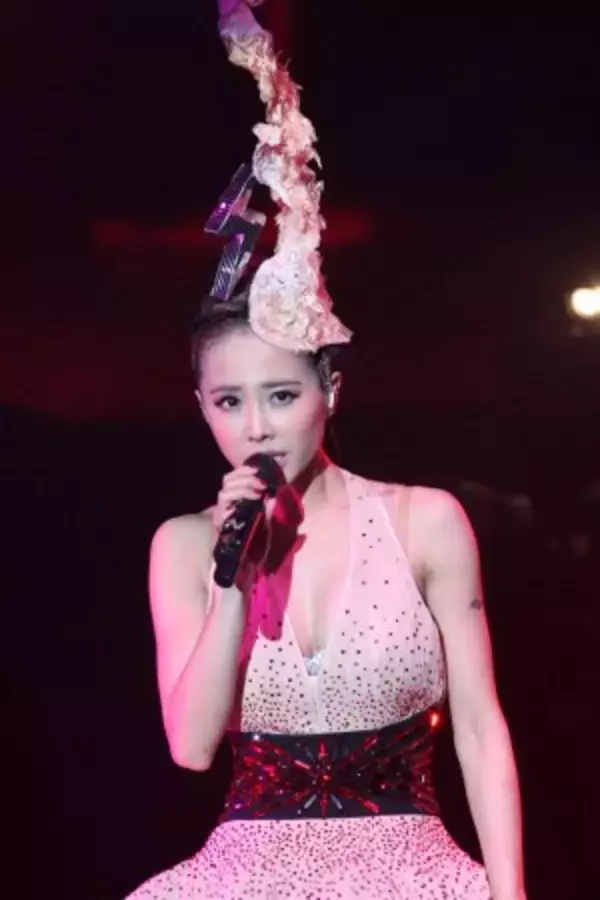 【華流】約10年が過ぎ…ジョリン、ジェイの浮気と破局を認める