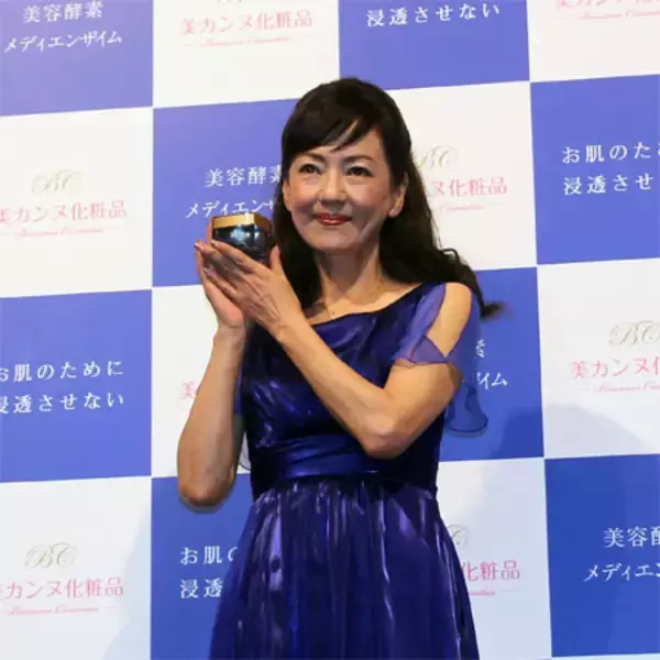 五十嵐淳子、美カンヌ化粧品の「浸透させない」逆転の発想に納得