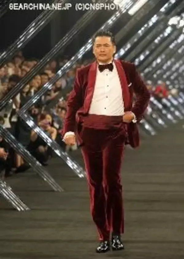 【華流】国際派スターのユンファ、電車に乗っても騒がれない！？