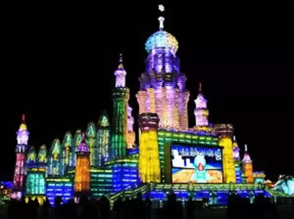 「氷の世界」から温泉まで！　極寒の街・ハルビンを遊ぶ