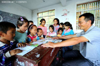 卒園式の「軍艦マーチ」問題　「幼児教育の問題点を示す事例」＝中国メディア