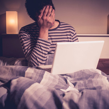 眠れぬ夜にため息・・・「ああ、中国のカバー曲は日本のオリジナルには完敗だ」＝中国メディア