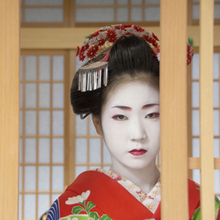 外国人観光客の激増で風情が失われている・・・京都住民の不満も頂点か＝中国メディア　