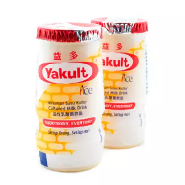 その発想はなかった・・・「台湾式ヤクルトの飲み方」が奇抜すぎる＝中国メディア
