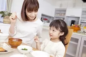中国人も麺料理はすすって食べないのに 日本人はなぜ音を立ててすするのか 中国メディア 18年6月16日 エキサイトニュース