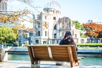 不可解だ！　日本人はなぜ原爆を落とした米国を恨まず、中国を敵視するのか＝中国メディア