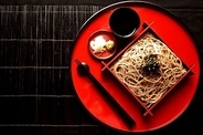 西洋人には不評な日本の「麺をすする音」、中国人と韓国人はどう考えている？