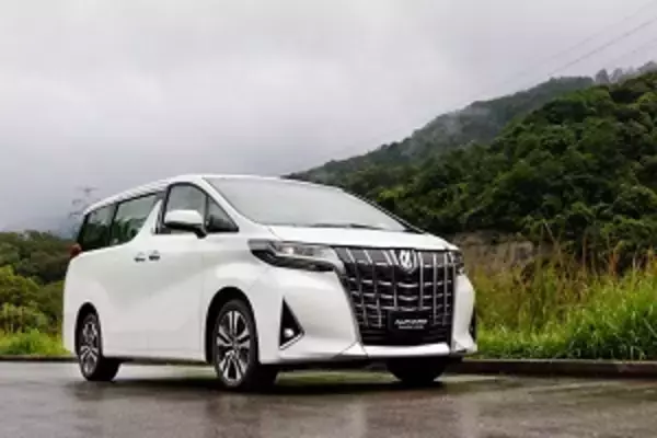 中国で「超高級車」のトヨタ・アルファード、日本ではなぜこんなに多いのか＝中国メディア