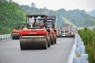 同じアスファルトの道路なのに！　なぜ日本と中国でこんなに違うのか＝中国メディア