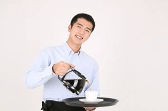 日本でのアルバイト、日本語能力より大事なのは「清潔感」だ＝中国メディア