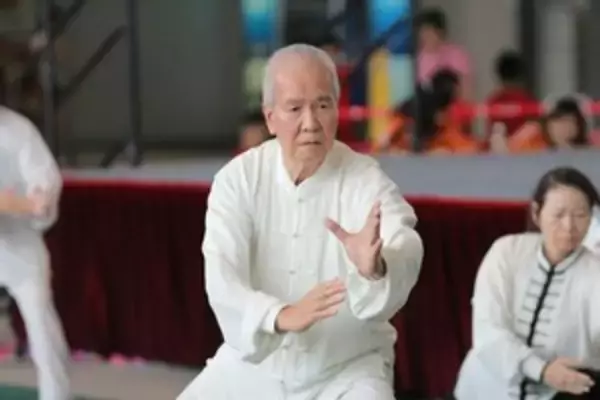 日本を見ていて思う「長寿は実際のところ、良し悪しなのかも」＝中国報道