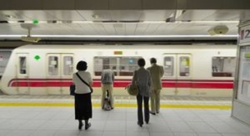 公共交通機関で手荷物検査をしないなんて「日本人は不安じゃないの？」＝中国