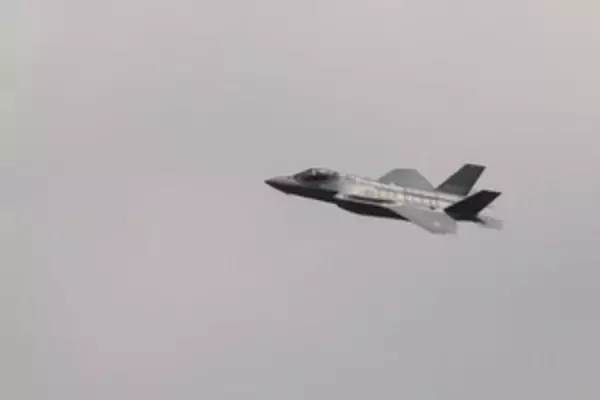 日本のＦ３５Ａが米軍と海上訓練、「牙をむき出しにした」＝中国