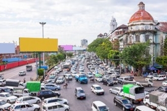 中国人がミャンマー国境で見たもの「ミャンマーナンバーの車は日本車ばかり」