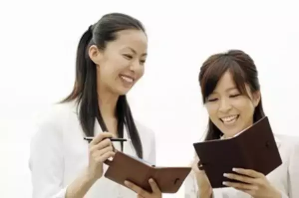 日本人の６割がいまだに使っている・・・彼らはなぜ「紙の手帳」が好きなのか