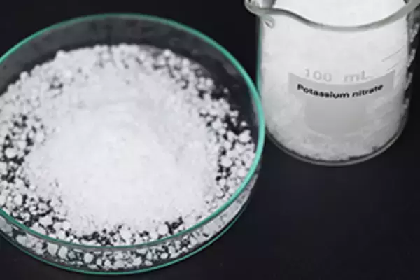 【北京ＩＰＯ】硝酸および硝酸塩製造の山東華陽迪爾化工、初値は公開価格を１０．５５％上回る４．４元