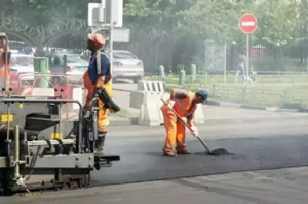 日本の道路は平坦できれいなのに、中国の道路が「つぎはぎ」だらけなワケ