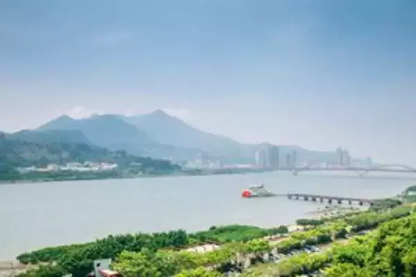これが台湾の街並みなのか！　「まるで日本じゃないか」＝中国