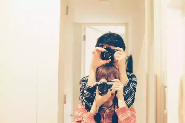 「同棲のタイミングはいつがいい？同棲で良かった・困った体験談も」の画像