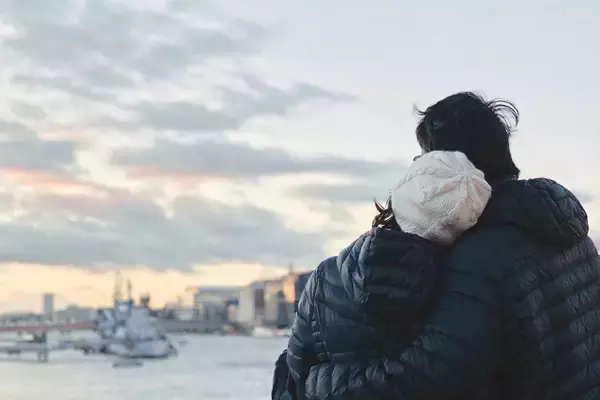 「キスの種類12選！キスする効果と心理、上手なキスのポイントも」の画像