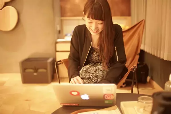 「「健気」な女性の特徴は？ 男性の本音を聞いてみた！」の画像