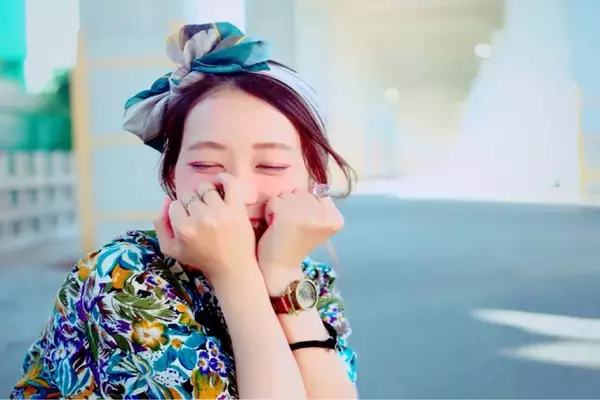 「愛されたい症候群とは？特徴や克服法、愛され女子になる方法も」の画像