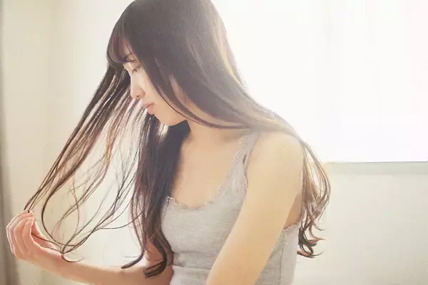 「恋人と距離を置くとは？置きたい心理や冷却期間中の過ごし方など」の画像