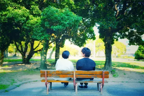 「マッチングアプリで結婚はできる？婚活データや体験談を紹介！」の画像