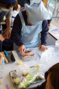 「焼きおに」アレンジ伝授 和食の日に親子料理教室 大森屋