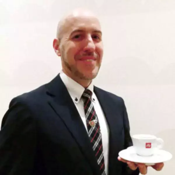 イタリア発コーヒーブランド「illy」、ヒルトン東京ベイで採用 よく合うメニューで宿泊客と地元に愛されるカフェへ