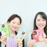 若年層に牛乳などと割って飲むストロベリーティーラテ数量限定発売　ネスレがポーションとスティックでアイスカフェメニュー提案