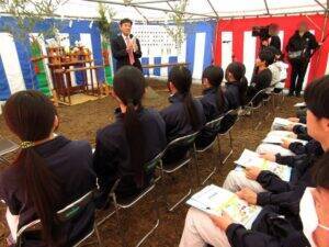 静岡県磐田市でレモン産地形成の第一歩　平坦で広大な農地に苗木約2000本を定植　ポッカサッポロら参画