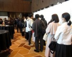 清酒「久保田」40周年 渋谷で飲み手をつなぐ 体感イベントにファン行列