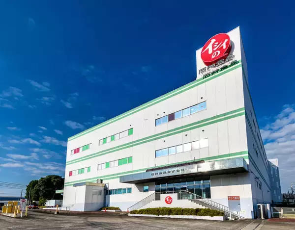 石井食品 栗の皮むき工程を公開 品質保証の取り組みも