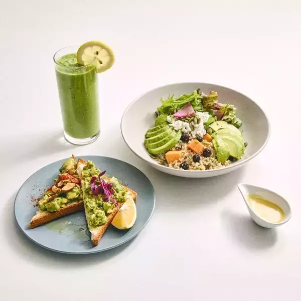 NZから旬の便り アボカド〈アバンザ〉 東京ミッドタウンの人気カフェとコラボメニュー