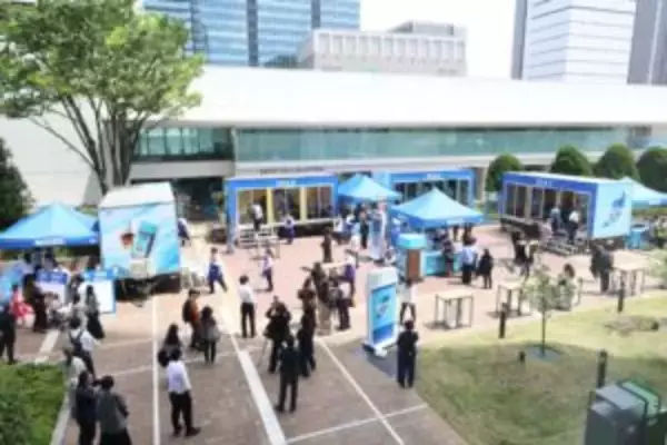 冷たい水にサッと溶ける「ネスカフェ アイスブレンド」　4つの部屋でアレンジの幅やライフスタイルに合わせた楽しみ方も訴求　ネスレ日本