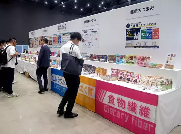 菓子展示会に乾麺・清酒 コラボで新たな提案 MDホールディングス