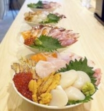 未利用魚活用の海鮮丼専門店「玄海丼」 福岡・ベンナーズが直営店