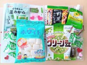 「シール帳」ならぬ「お菓子帳」でみられる菓子業界発展の可能性　複数社商品の合わせ技で個社ではなし得ない魅力やワクワク創出