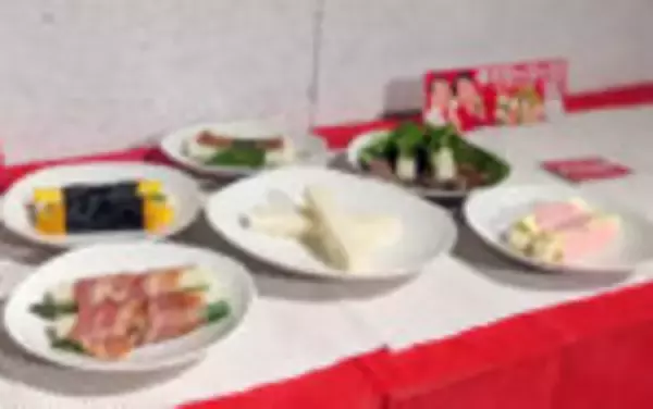 餅は正月だけじゃない！ スティックタイプを“手巻き”で楽しんで サトウ食品が新スタイル提案