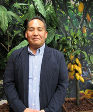 大袋1000円台に上昇 カカオショック直撃もロイヤルユーザー離さない明治「チョコレート効果」次の一手は？