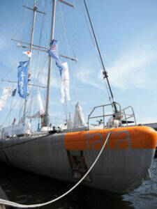 持続可能なワインづくりに挑む仏「アルベール・ビショー」 理念共鳴のメルシャン、船上で試飲イベント