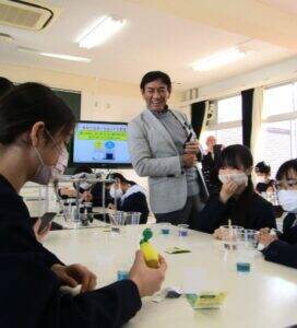 国産レモンの島・大崎上島でポッカサッポロ佐藤雅志社長自らレモン食育活動　レモン総需要拡大へ価値啓発と生産振興の機運醸成