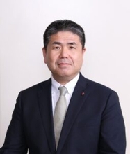 菓子の多彩な品揃えに重きを置く外林グループ　駄菓子メーカーへの情報提供を目的に駄菓子屋を運営