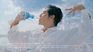 サントリー「特水」好発進　発売1ヵ月は計画比1.3倍　伊右衛門「特茶」で取り切れないニーズに対応し水市場の領域拡大に手応え