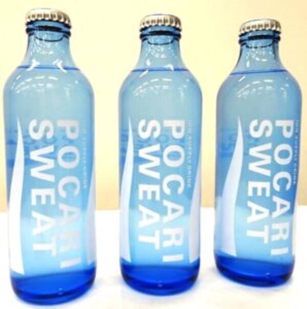 ポカリスエット リターナブル瓶 販売開始 かわいらしくオシャレな容器で資源循環 その仕組みは 22年7月14日 エキサイトニュース ポカリスエット リターナブル瓶 販売開始 かわいらしくオシャレな容器で資源循環 その仕組みは 22年7月14日 エキサイトニュース