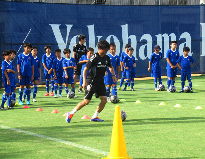 日清オイリオグループ 横浜F・マリノス「ジュニアサッカーキャンプ」で栄養講習会 成長期を迎える子供たちの身体づくりを応援