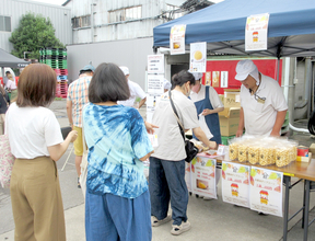 ヤマシン醸造 秋の直売会 「白醤油に合うだしパック」新登場